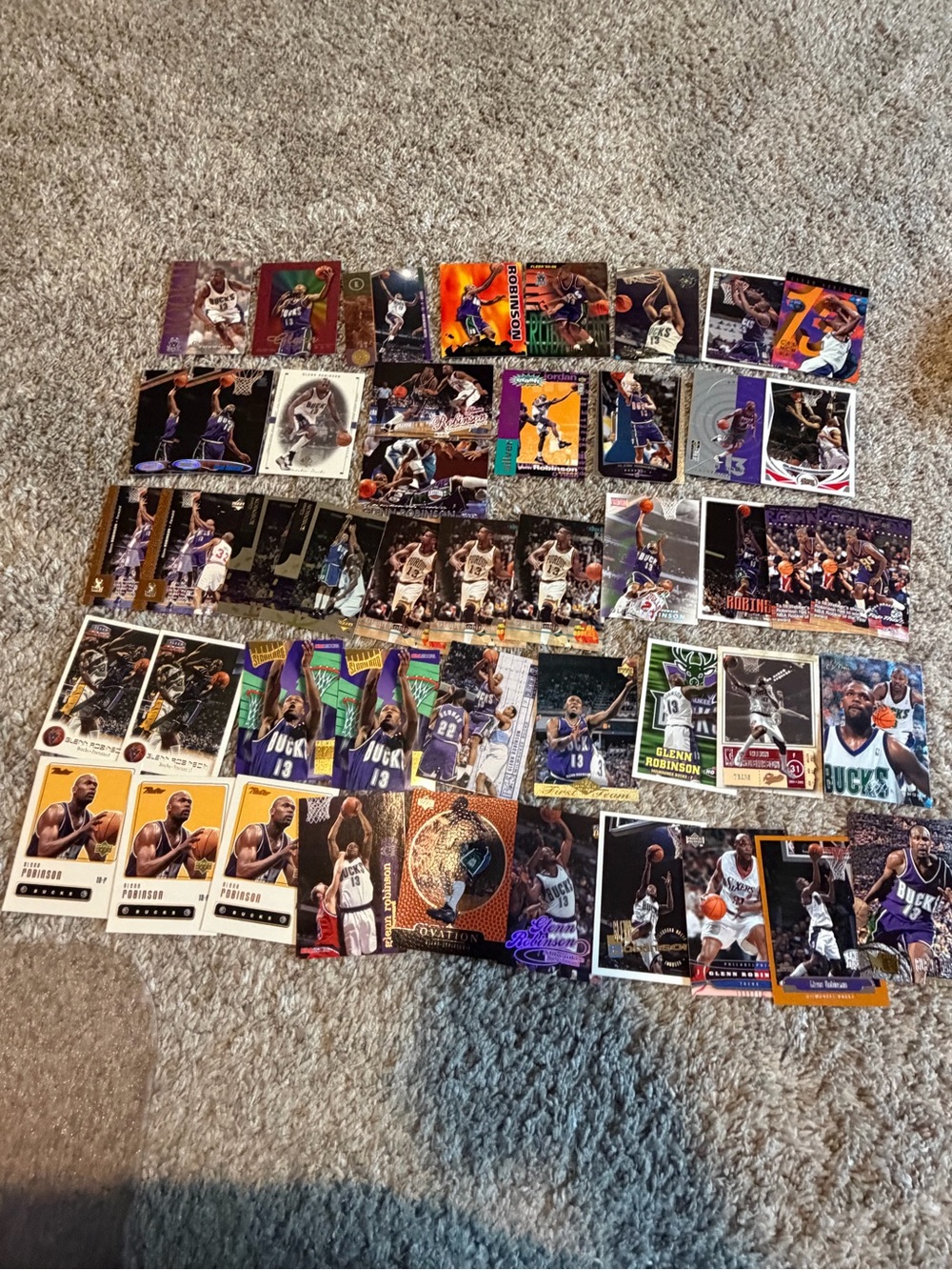 Lot of 47 Glenn Robinson basketball cards Milwaukee Bucks w/rookies & inserts